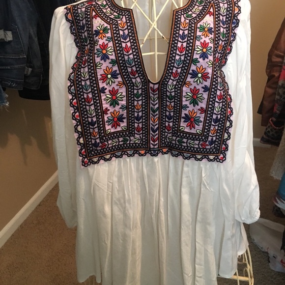 Top - Picture 1 of 1